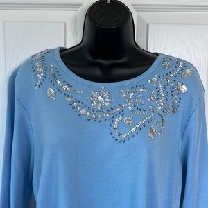Quacker Factory embellished blue top (XL)